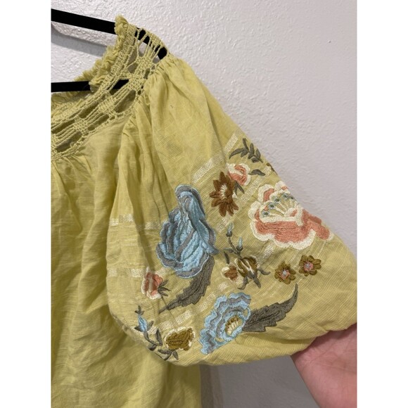 Free People Lime Bohemia Embroidered Top Small  Crochet Boho Peasant Flowy - Picture 5 of 6